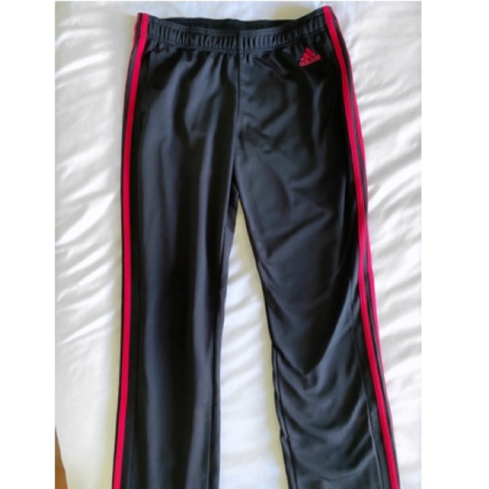 Adidas sweats